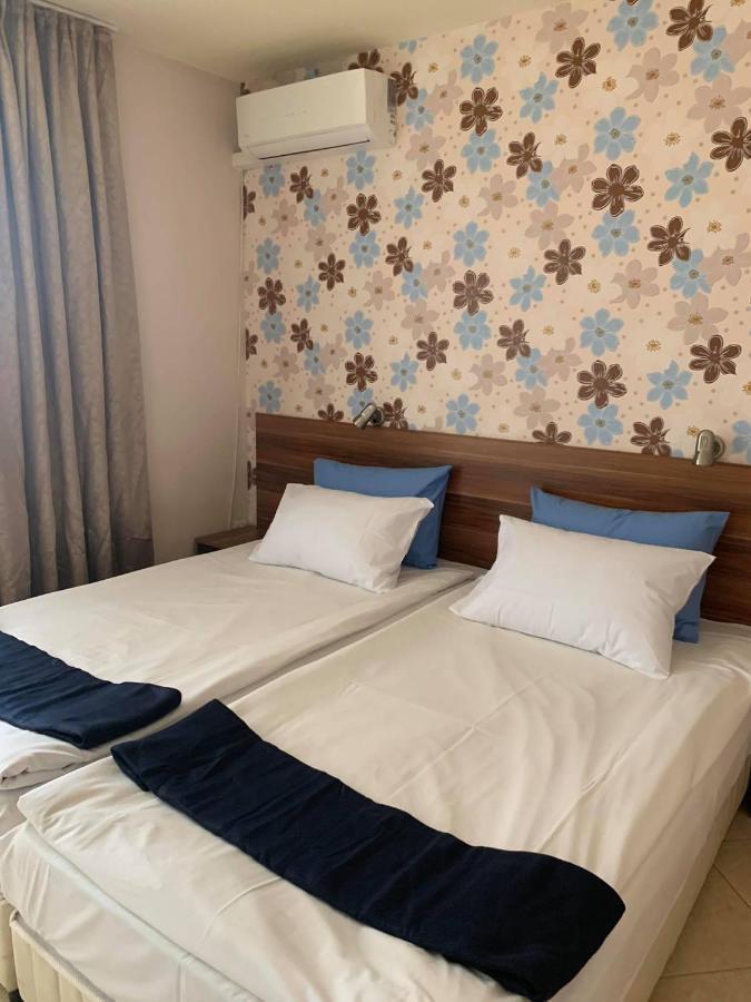 Семеен Хотел Брилянс - Family Hotel Brilliance Varna Luaran gambar