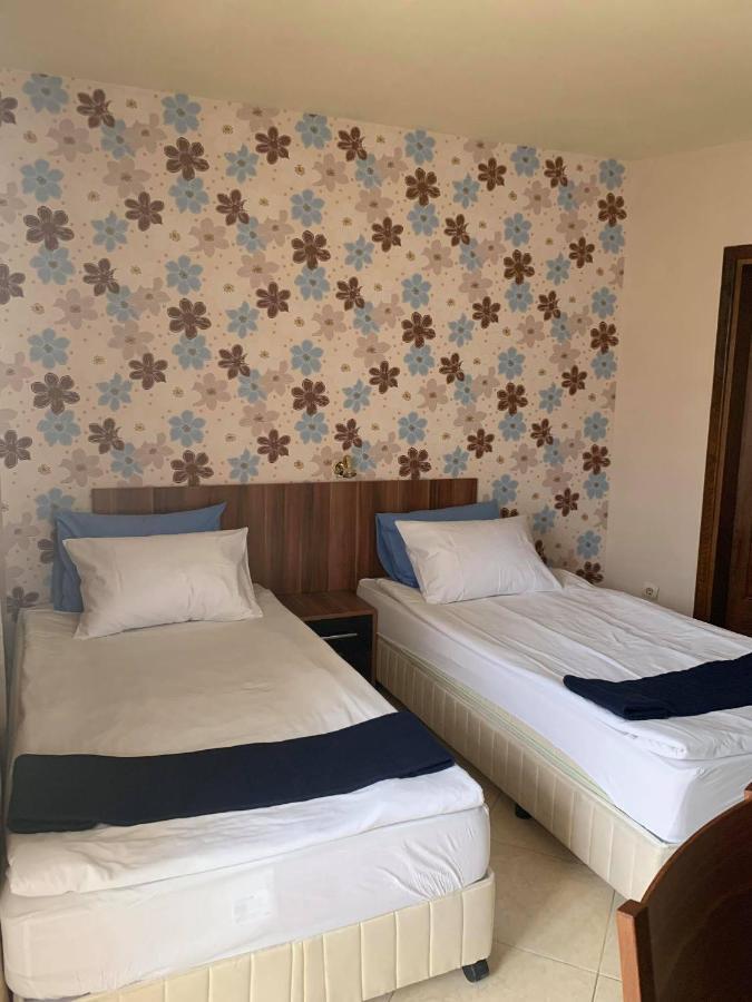 Семеен Хотел Брилянс - Family Hotel Brilliance Varna Luaran gambar