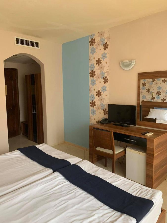 Семеен Хотел Брилянс - Family Hotel Brilliance Varna Luaran gambar